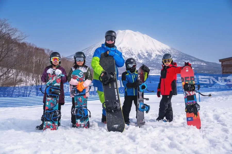Niseko ski school bookings